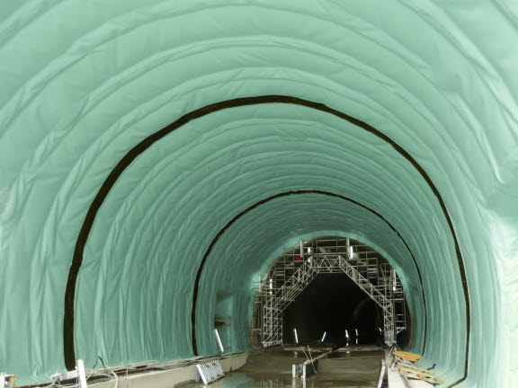 InfraPlan Mint green tunnel.jpg